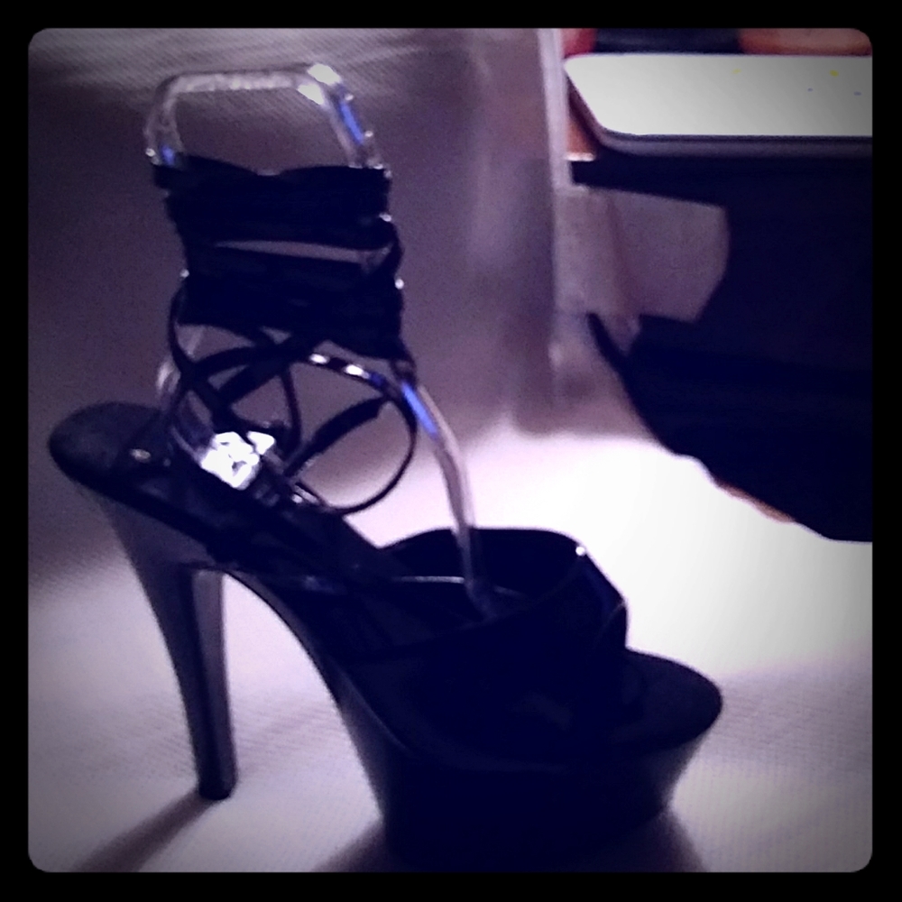 Strappy 6 Inch Stilleto Sandal